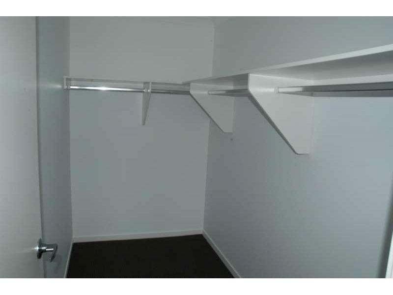 24/111 McAuley Parade, Pacific Pines QLD 4211