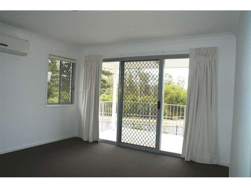 24/111 McAuley Parade, Pacific Pines QLD 4211