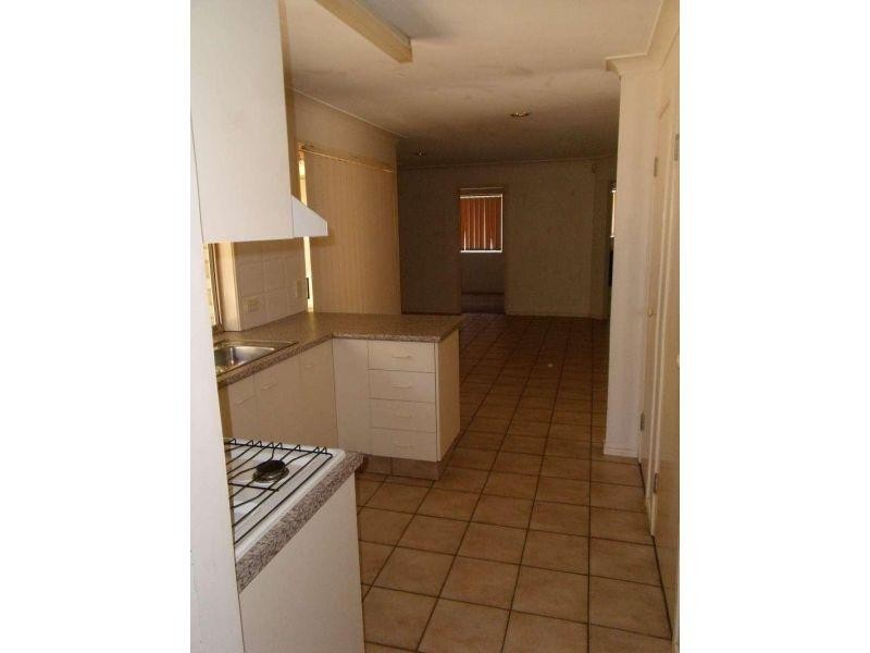 14 Floyd Court, Parkwood QLD 4214