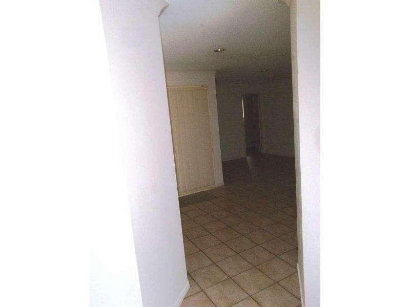 14 Floyd Court, Parkwood QLD 4214