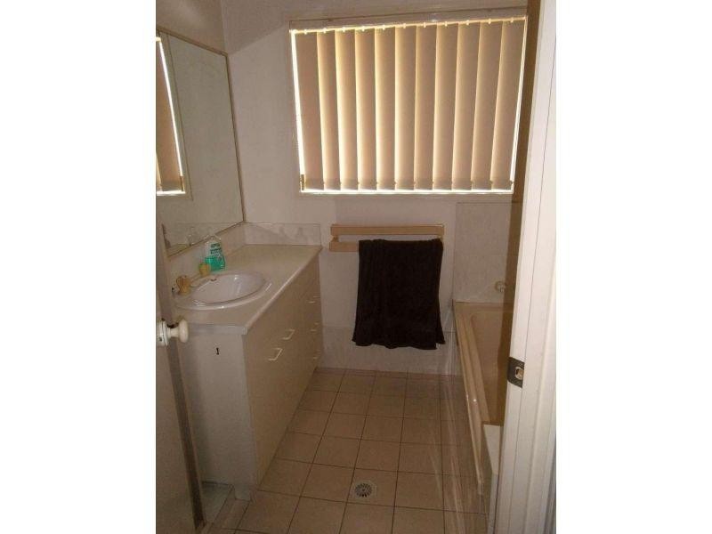 14 Floyd Court, Parkwood QLD 4214