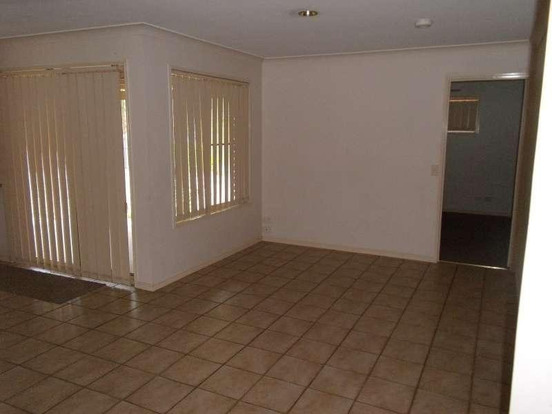 14 Floyd Court, Parkwood QLD 4214