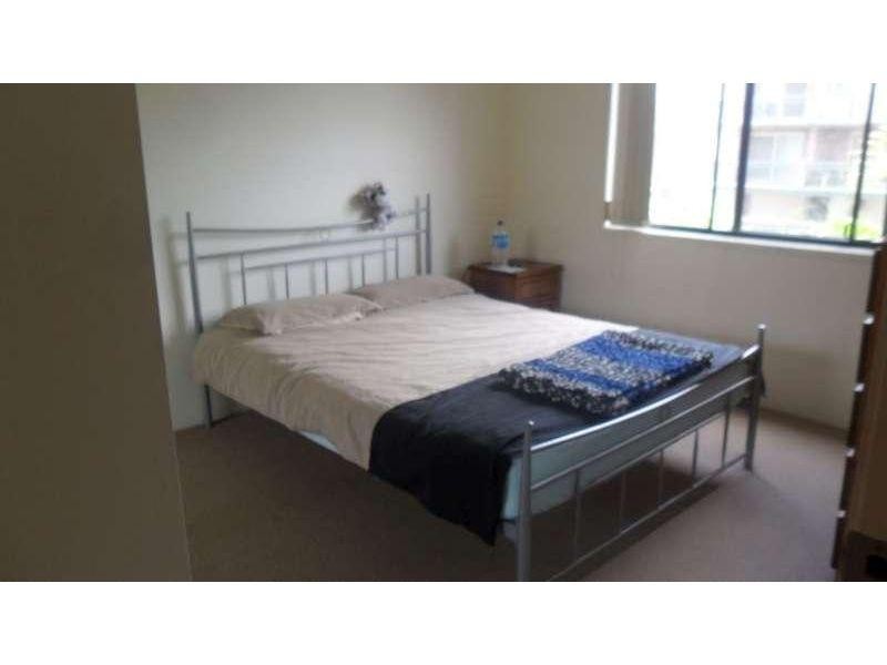 1/36 North Street, Southport QLD 4215