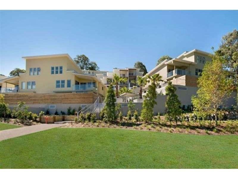 2/1 Hinterland Drive, Mudgeeraba QLD 4213