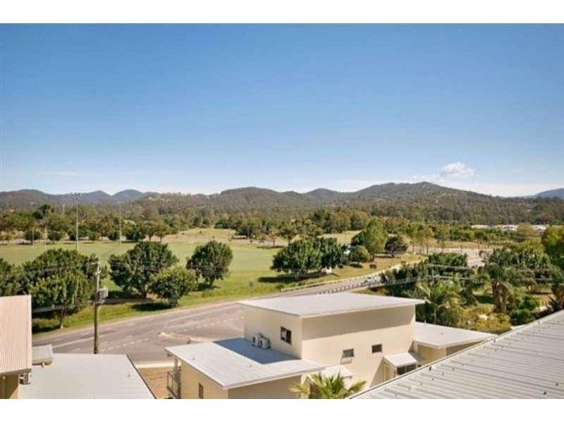 2/1 Hinterland Drive, Mudgeeraba QLD 4213