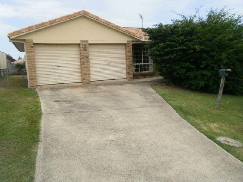 2 Regal Court, Highland Park QLD 4211