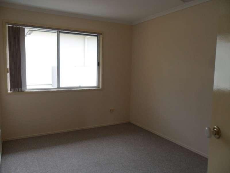 10/6 Harley Street, Labrador QLD 4215