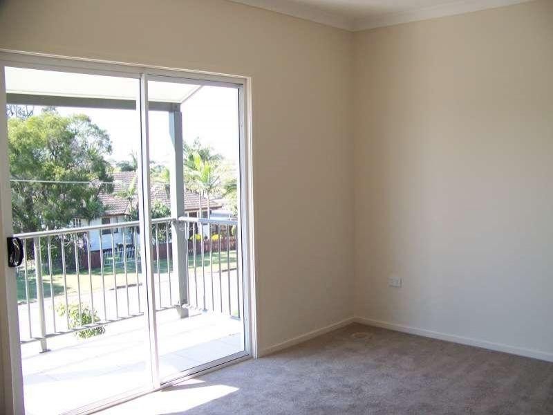 1/10 Harry Street, Zillmere QLD 4034