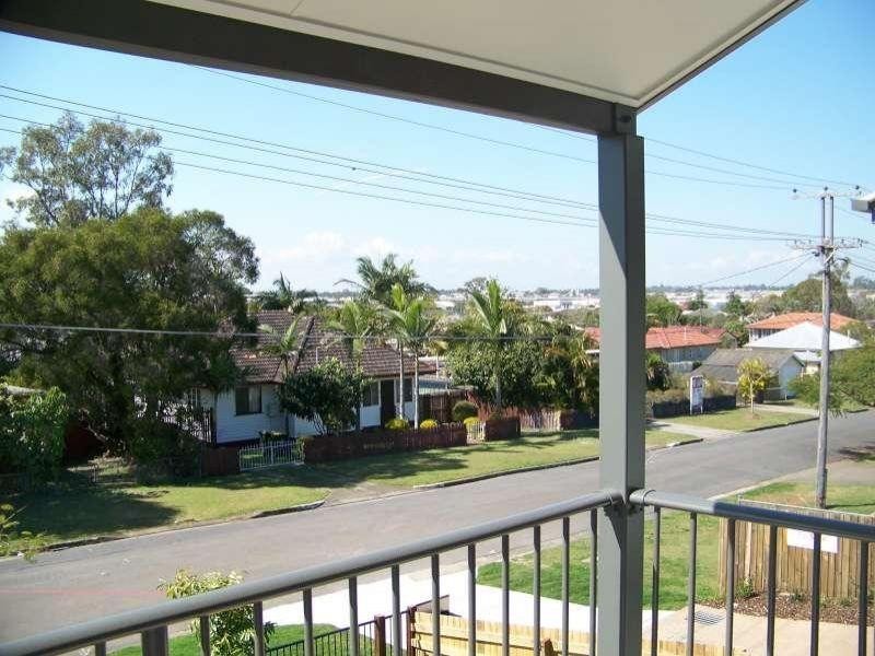 1/10 Harry Street, Zillmere QLD 4034