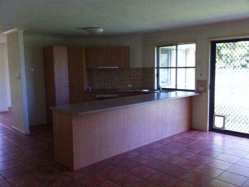 21 Barrs Avenue, Oxenford QLD 4210