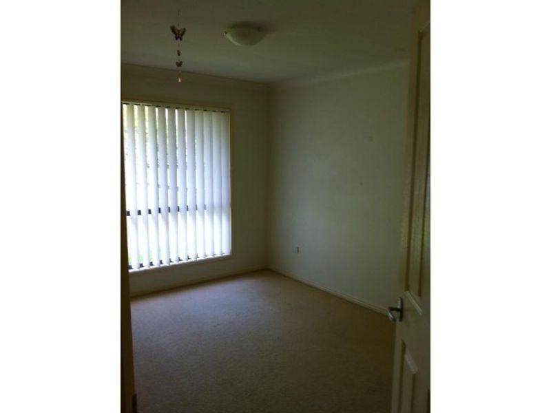 21 Barrs Avenue, Oxenford QLD 4210