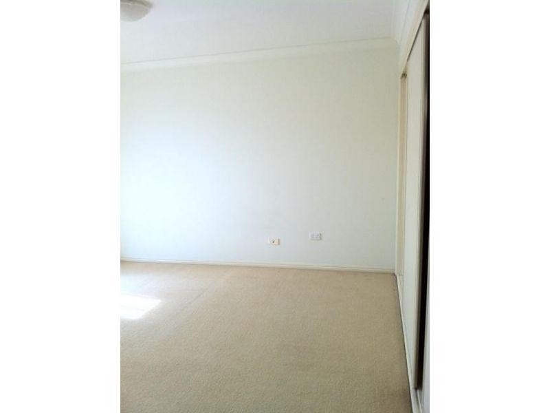 21 Barrs Avenue, Oxenford QLD 4210