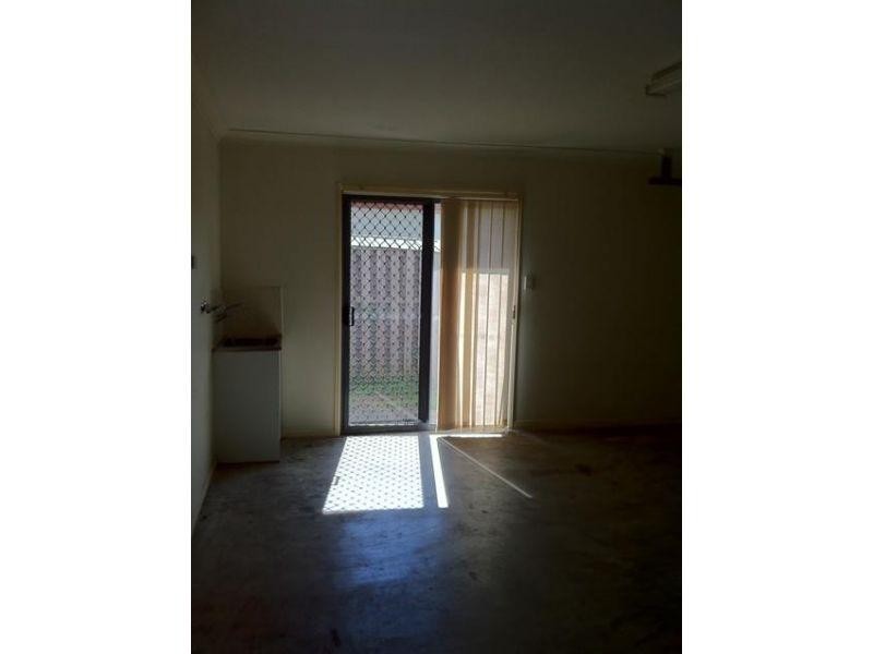 21 Barrs Avenue, Oxenford QLD 4210