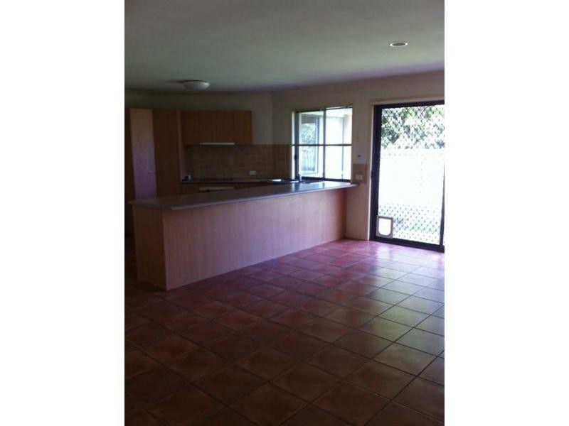 21 Barrs Avenue, Oxenford QLD 4210