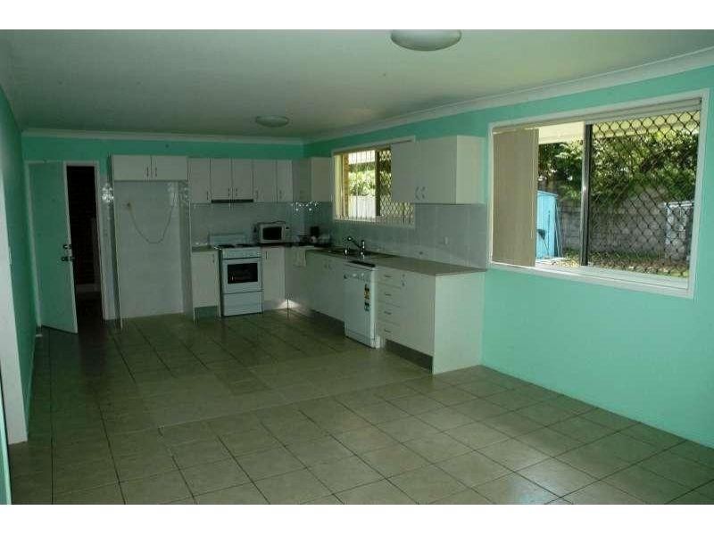 278 Ferry Road, Southport QLD 4215