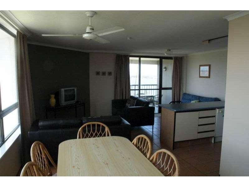 9A/114 Marine Parade, Southport QLD 4215