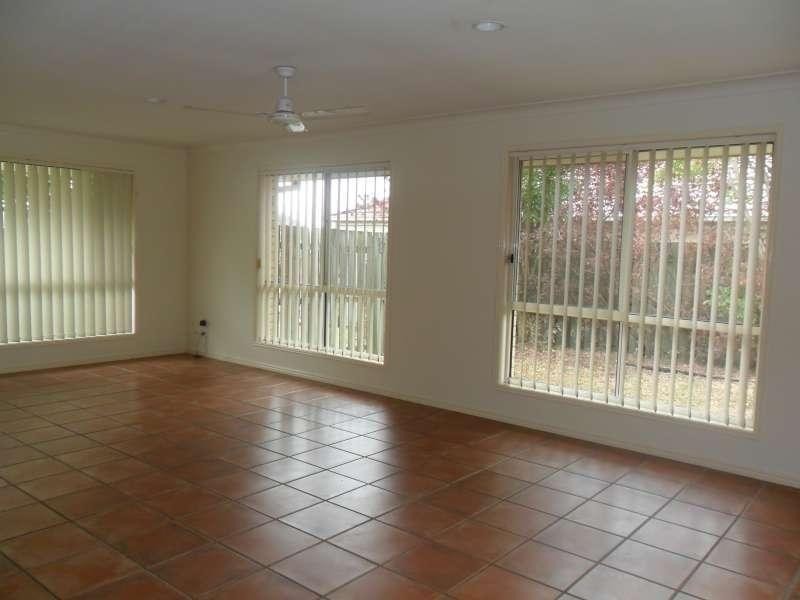 19 Prominent Crescent, Upper Coomera QLD 4209