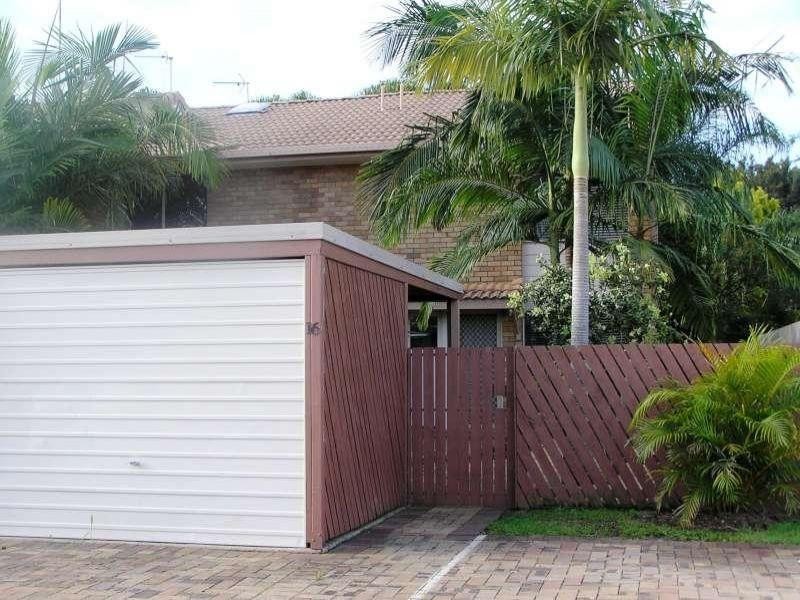 16/81 Olsen Avenue, Labrador QLD 4215