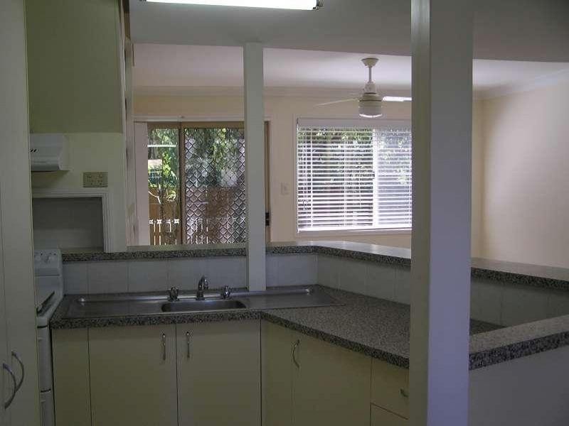 16/81 Olsen Avenue, Labrador QLD 4215