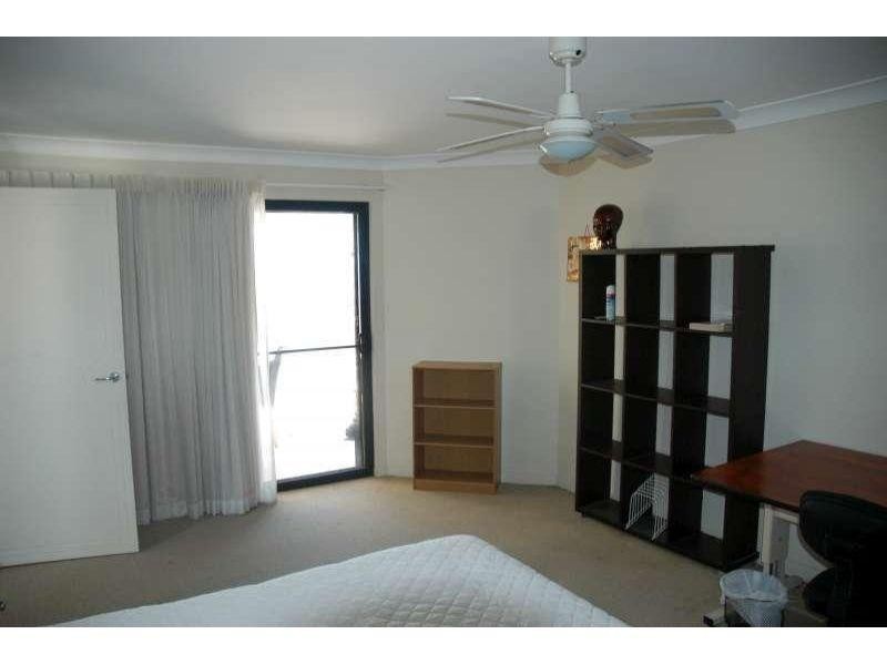 312/392 Marine Parade, Labrador QLD 4215