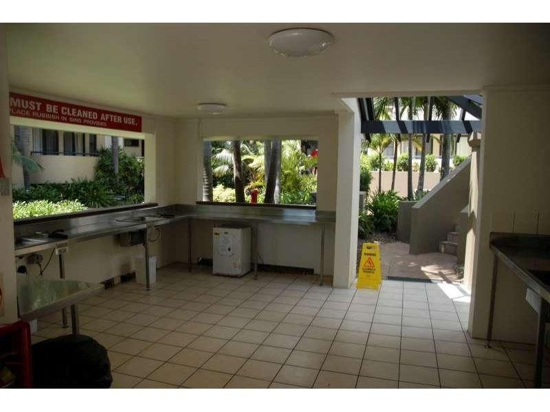 312/392 Marine Parade, Labrador QLD 4215