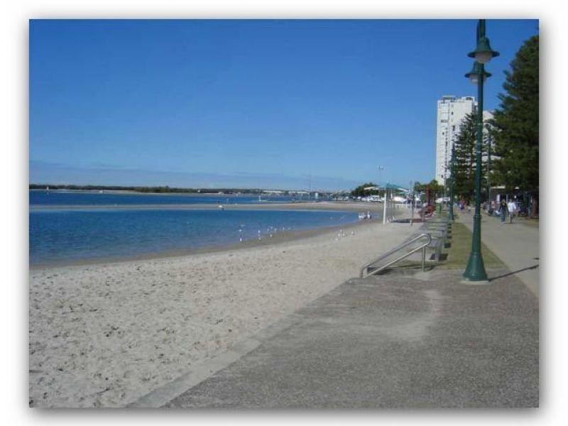 312/392 Marine Parade, Labrador QLD 4215