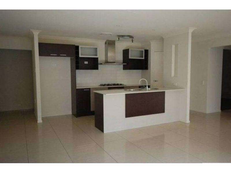 28 Peregrine Crescent, Coomera QLD 4209