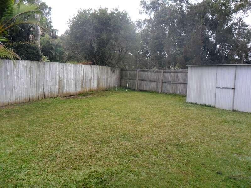 2/173 Musgrave Avenue, Labrador QLD 4215