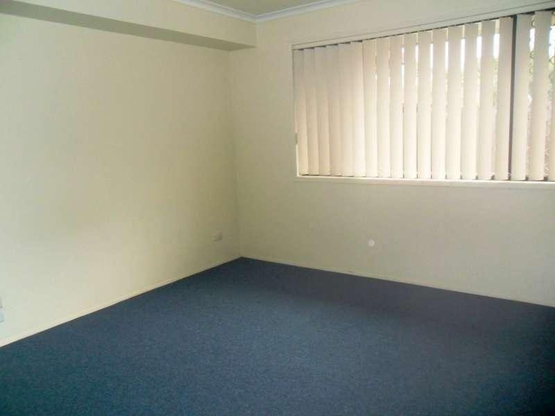 2/173 Musgrave Avenue, Labrador QLD 4215