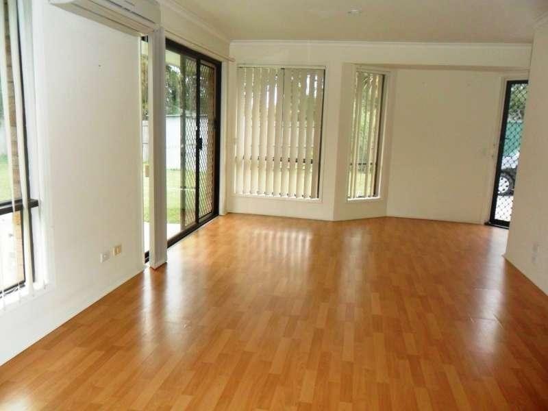 2/173 Musgrave Avenue, Labrador QLD 4215