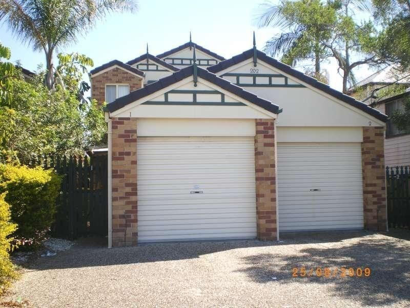 2/202 High Street, Southport QLD 4215