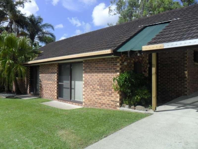 8 Alison Road, Carrara QLD 4211