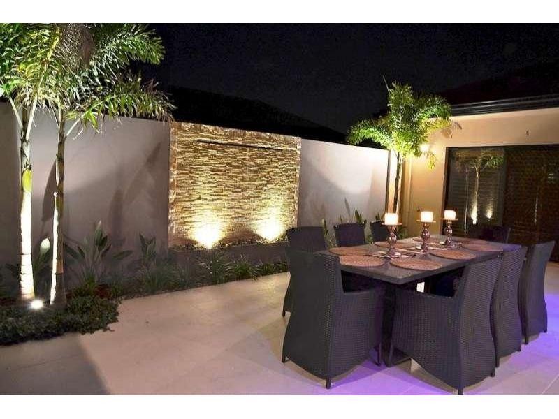 16 Palma Crescent, Varsity Lakes QLD 4227