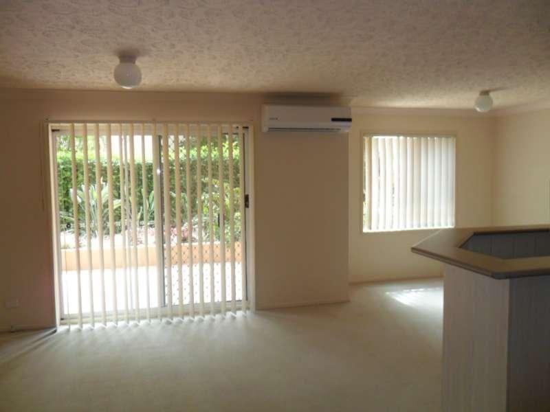 22/11-19 Taylor Street, Biggera Waters QLD 4216