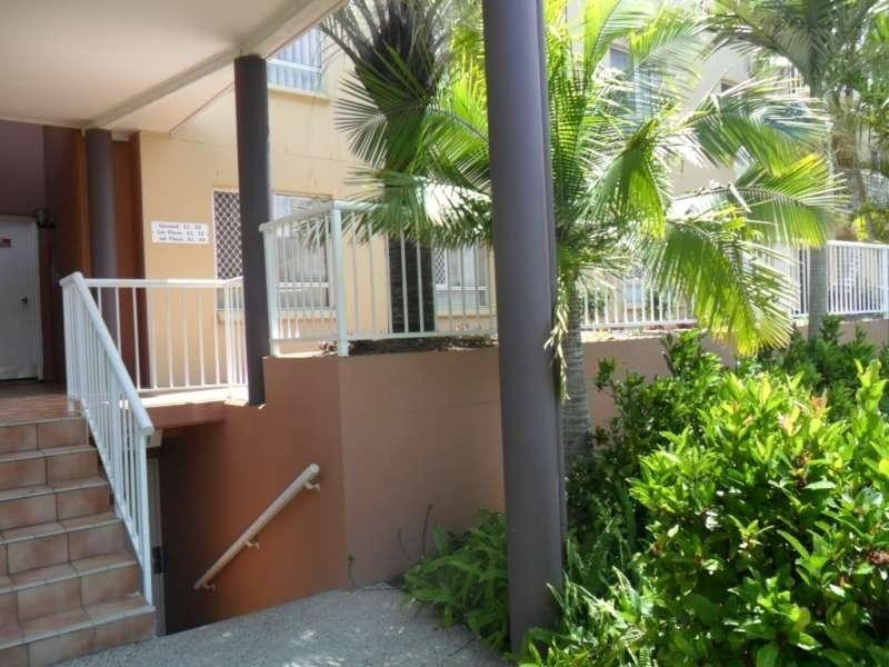 22/11-19 Taylor Street, Biggera Waters QLD 4216