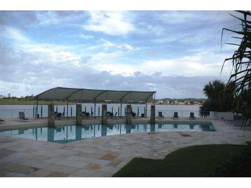 17/255 Varsity Parade, Varsity Lakes QLD 4227