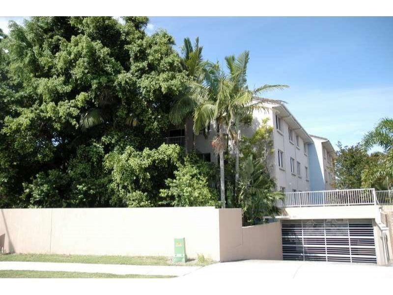 10/111 Frank Street, Labrador QLD 4215