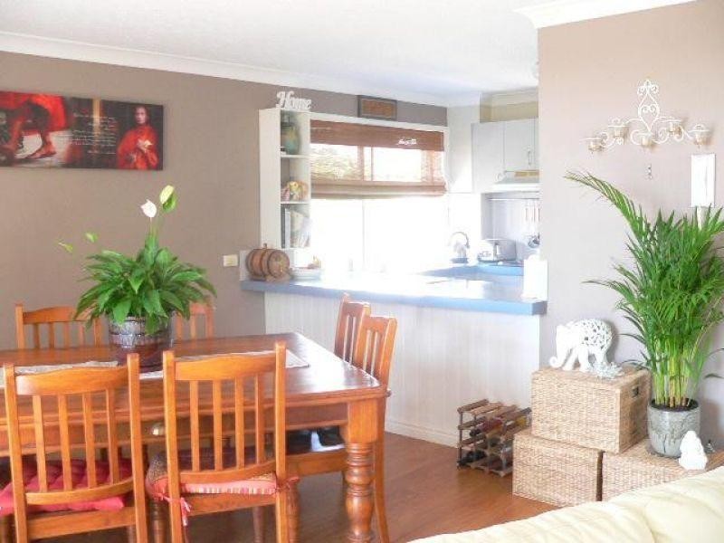 10/111 Frank Street, Labrador QLD 4215