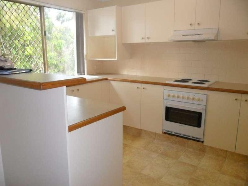5/35 Huth Street, Labrador QLD 4215