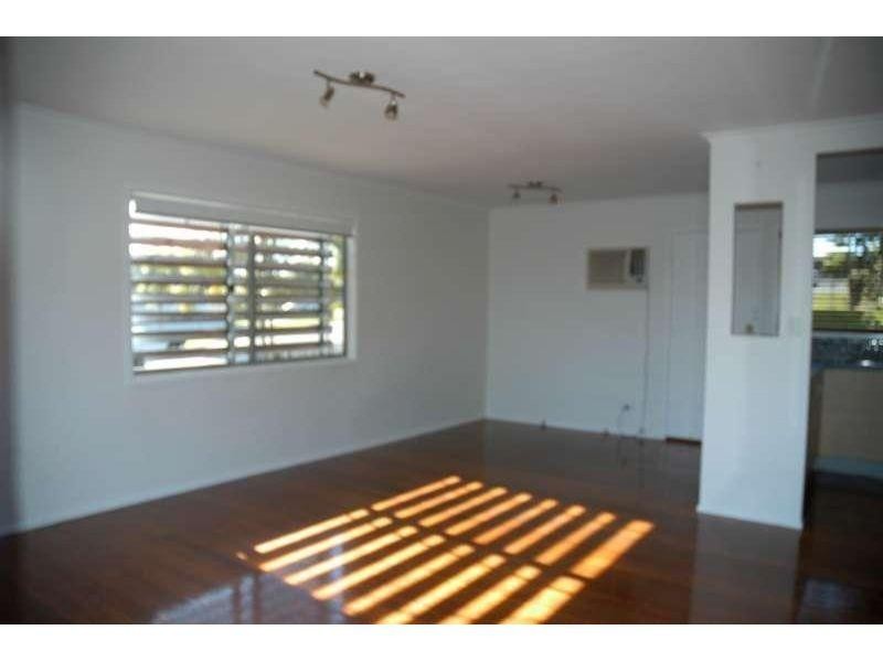 4 Mount Street, Nerang QLD 4211