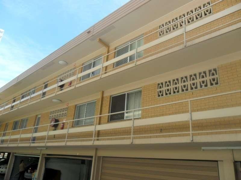 12/28 Marine Parade, Southport QLD 4215