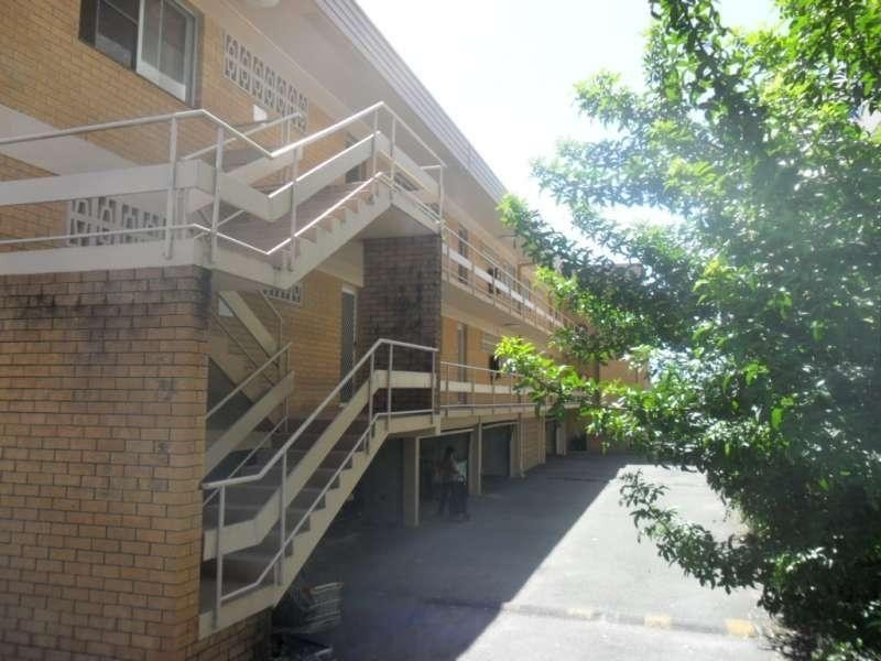 12/28 Marine Parade, Southport QLD 4215