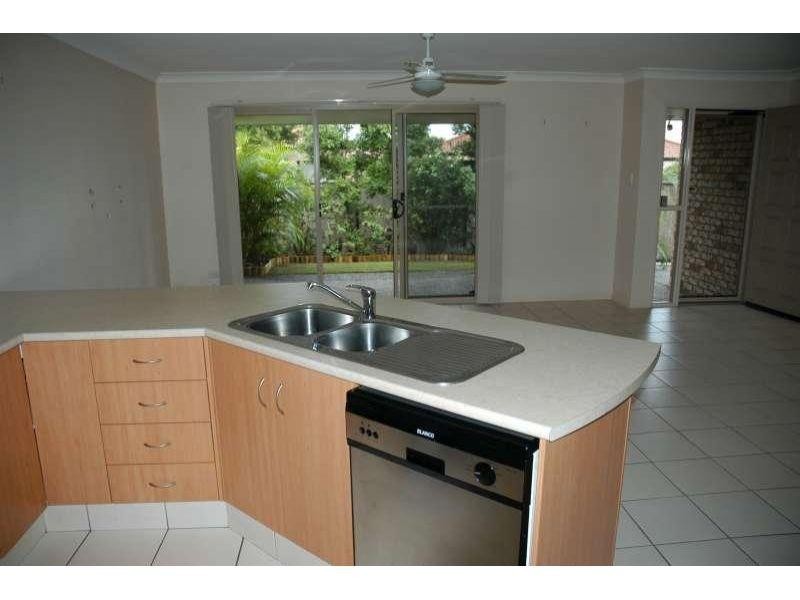 1 Linda Way, Upper Coomera QLD 4209