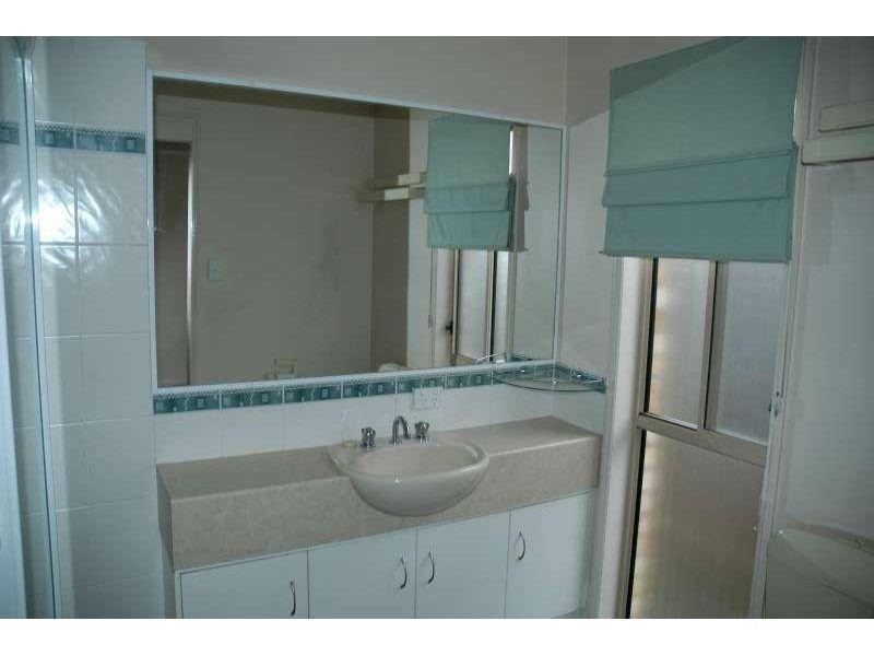 1 Linda Way, Upper Coomera QLD 4209