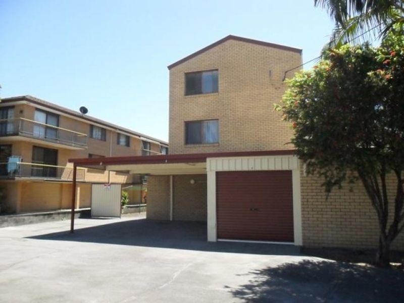 9/25 Imperial Parade, Labrador QLD 4215