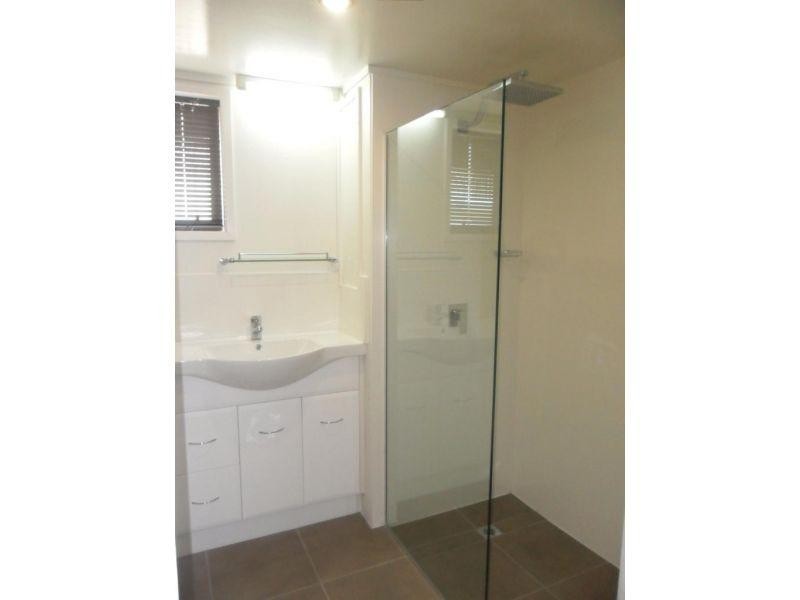 8/20 Bright Avenue, Labrador QLD 4215