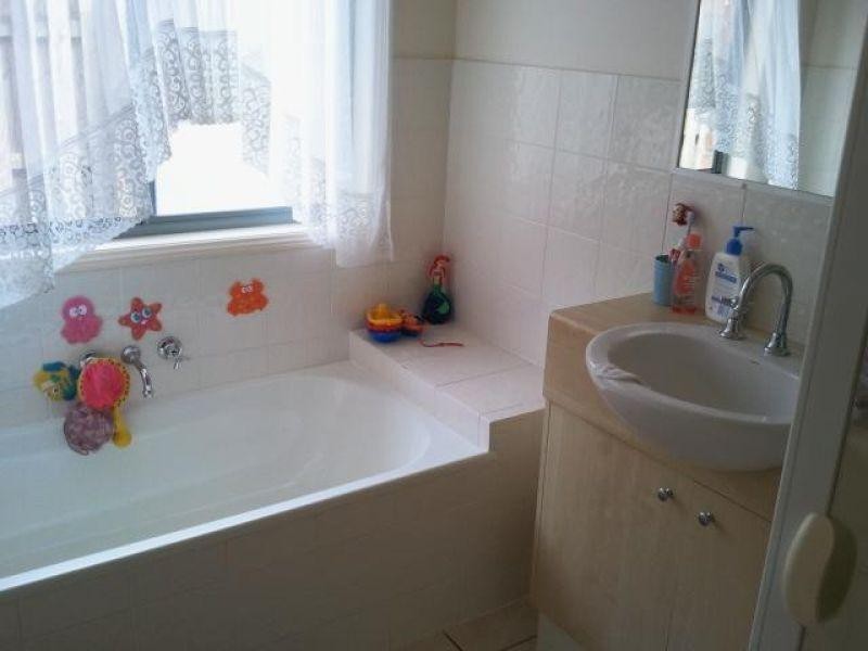 10 Fallow Court, Upper Coomera QLD 4209