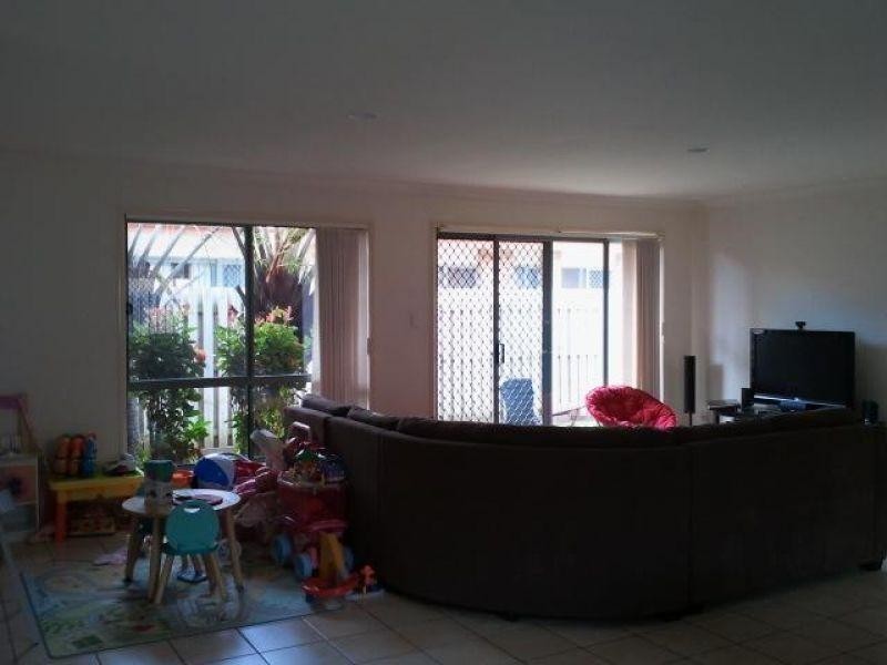 10 Fallow Court, Upper Coomera QLD 4209