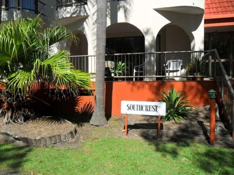 1/9 Railway Street, Southport QLD 4215