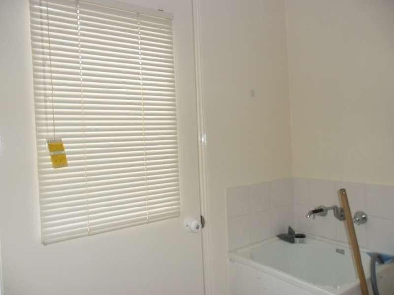 1/9 Jannie Court, Labrador QLD 4215